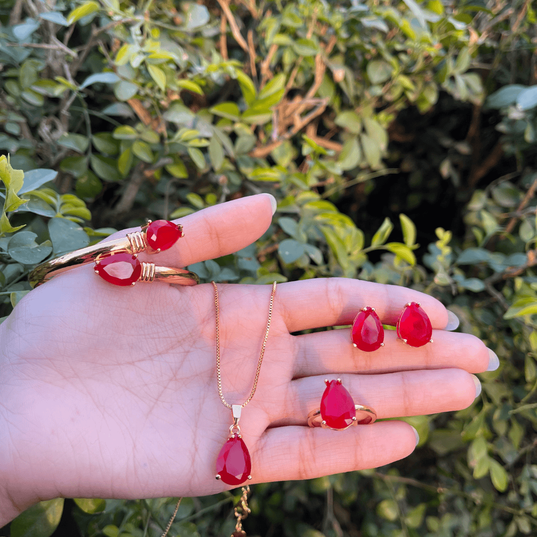 Elegant Maroon Stones Golden Unique Design Necklace set for Girl