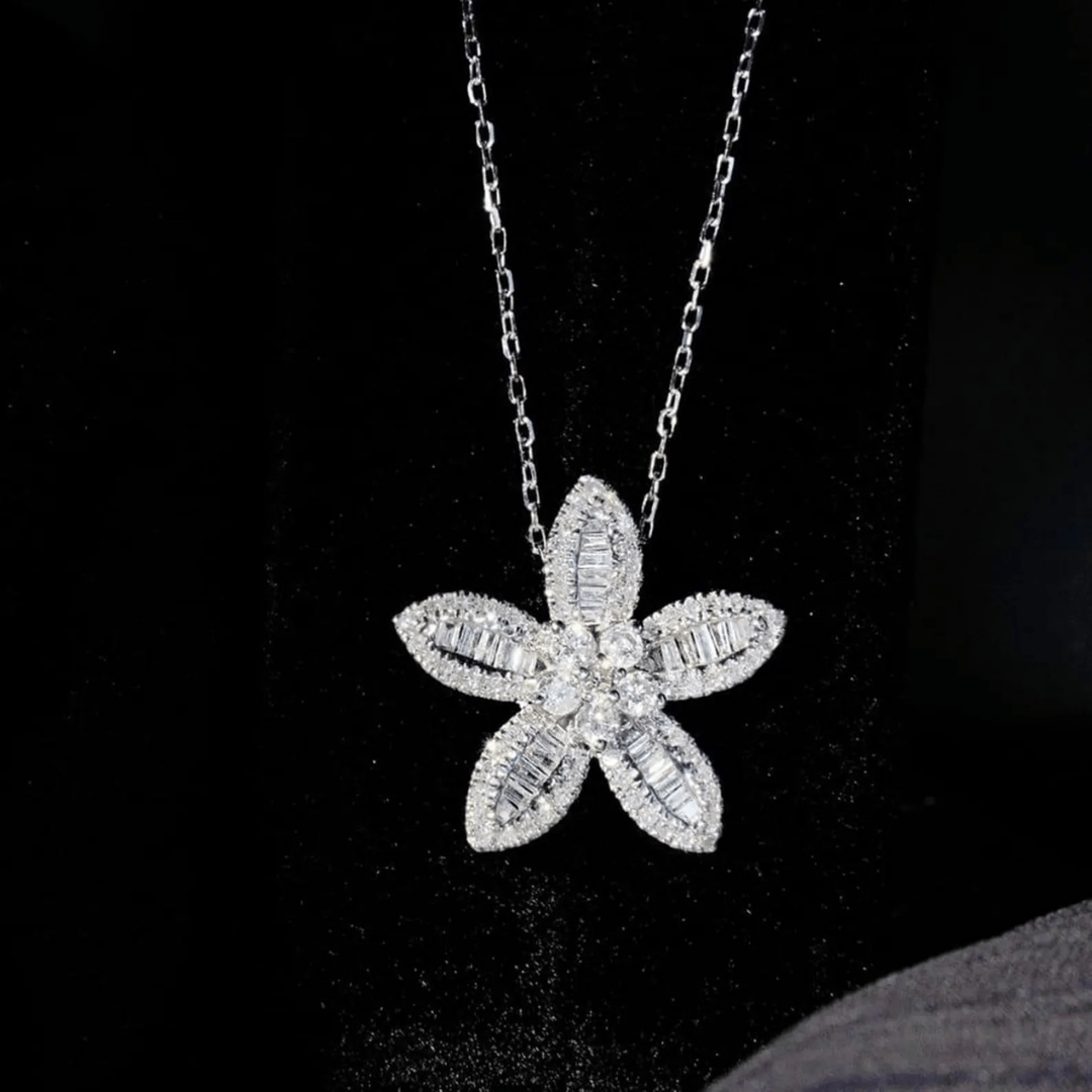 18K White Gold Diamond Plum Blossom Pendant Necklace