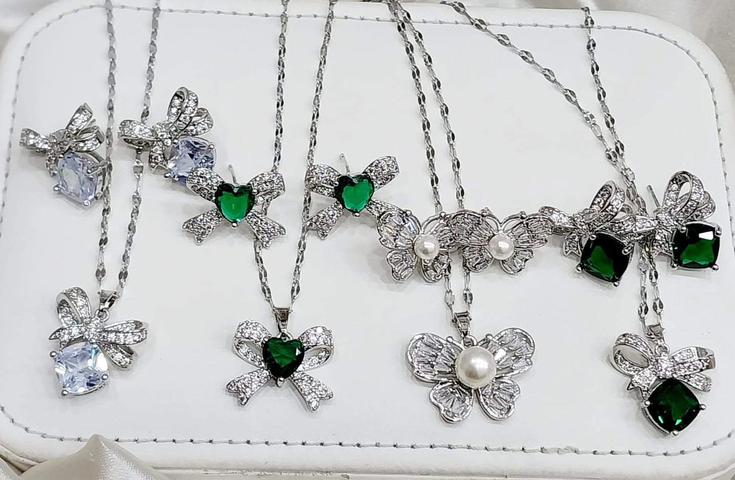 Zarcon Locket Set