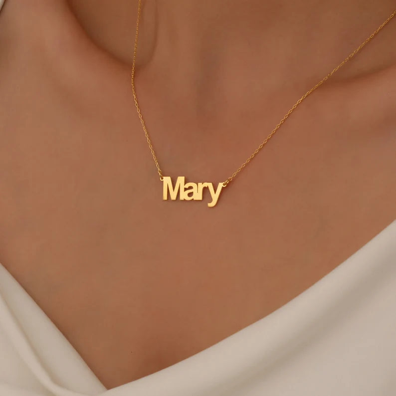 Personalized 18K Gold Name Necklace