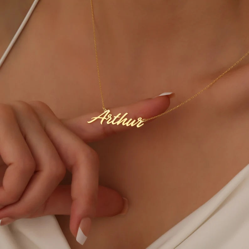 Personalized 18K Gold Name Necklace