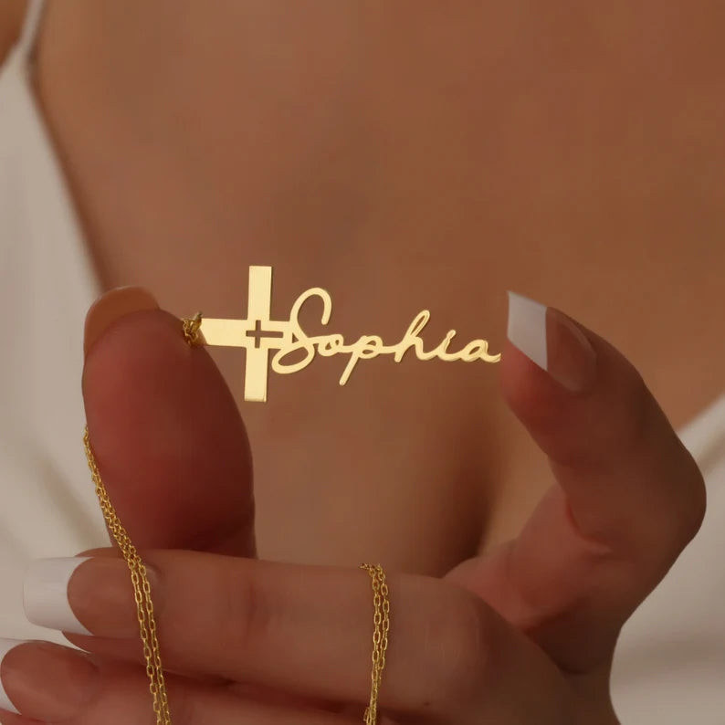 Personalized 18K Gold Name Necklace